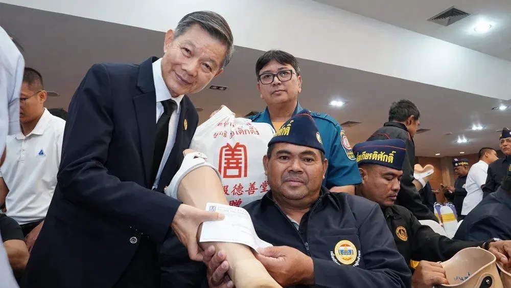 Po Teck Tung Foundation Aids Prosthetic Recipients in Songkhla