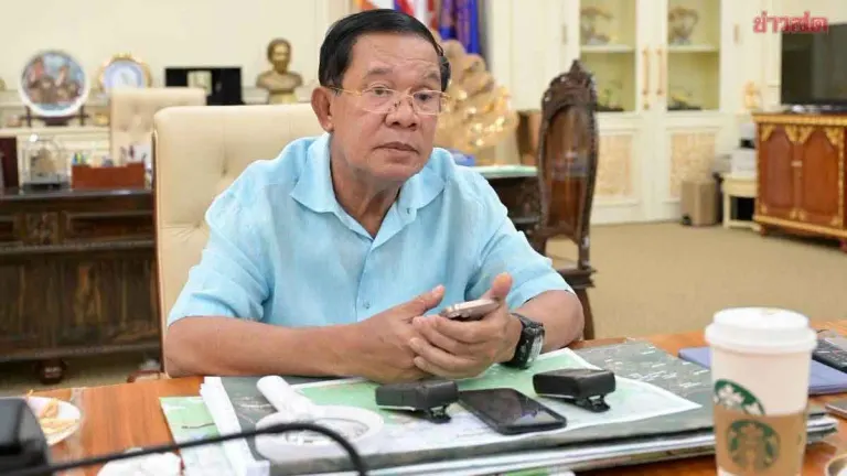 Hun Sen Overwhelmed by Money Requests on Social Media