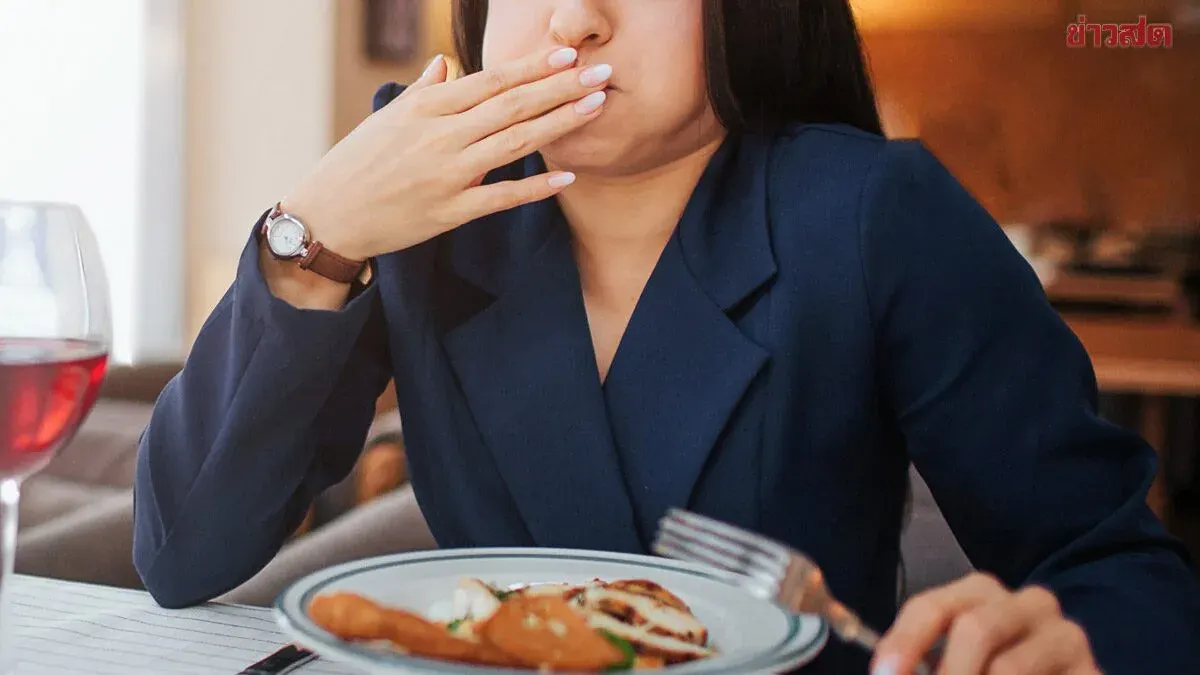 Enough is Enough! Spanish Buffet Implements 'Vomit Fine' Policy After Customers Overeat and Get Sick