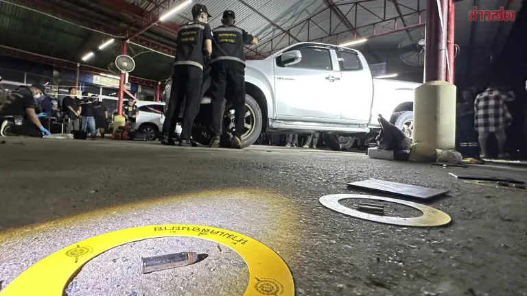 Ex-Boyfriend Shoots Woman Dead in Temple, Injures New Boyfriend