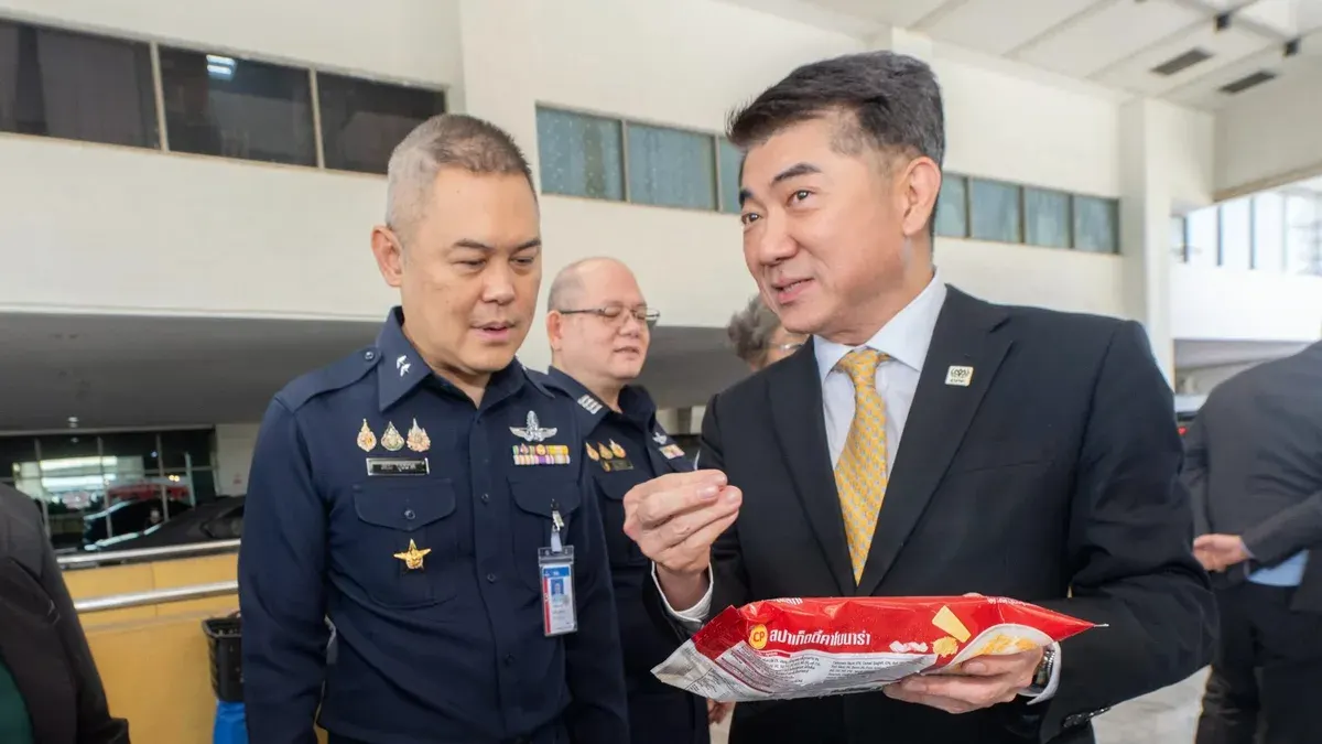 Hospital Partners With CPF on Charity Food Drive