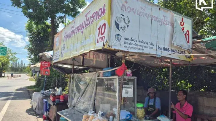 10-baht noodles survive in Ratchaburi despite rising costs