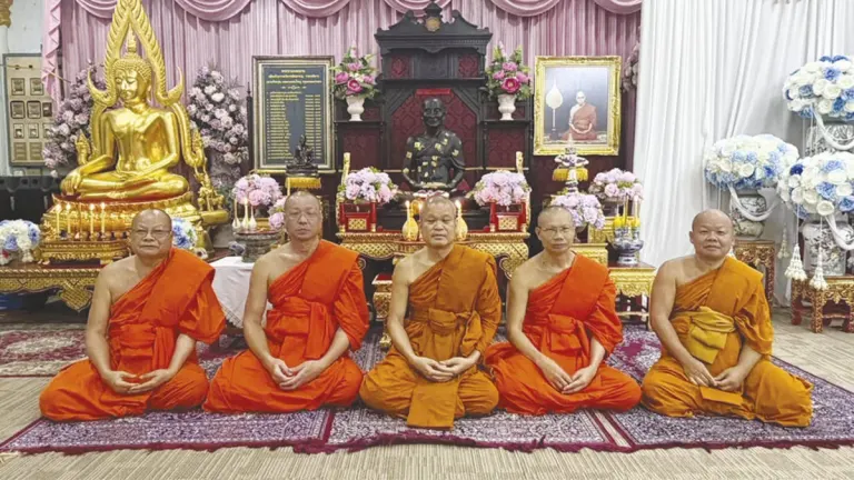 Bangkok Temple Honors Late Supreme Patriarch with Merit-Making Rite