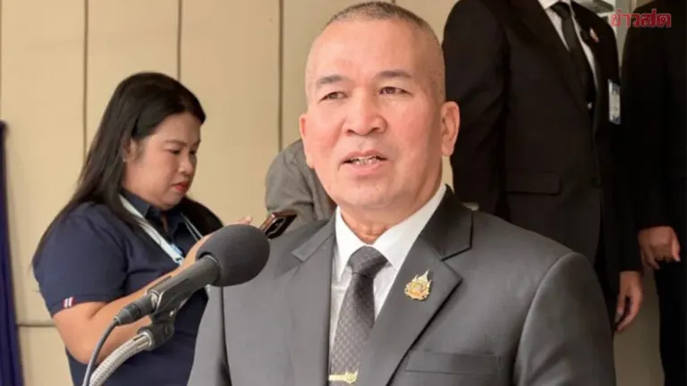 Justice Ministry to Award 300,000 Baht to Teacher's Widow