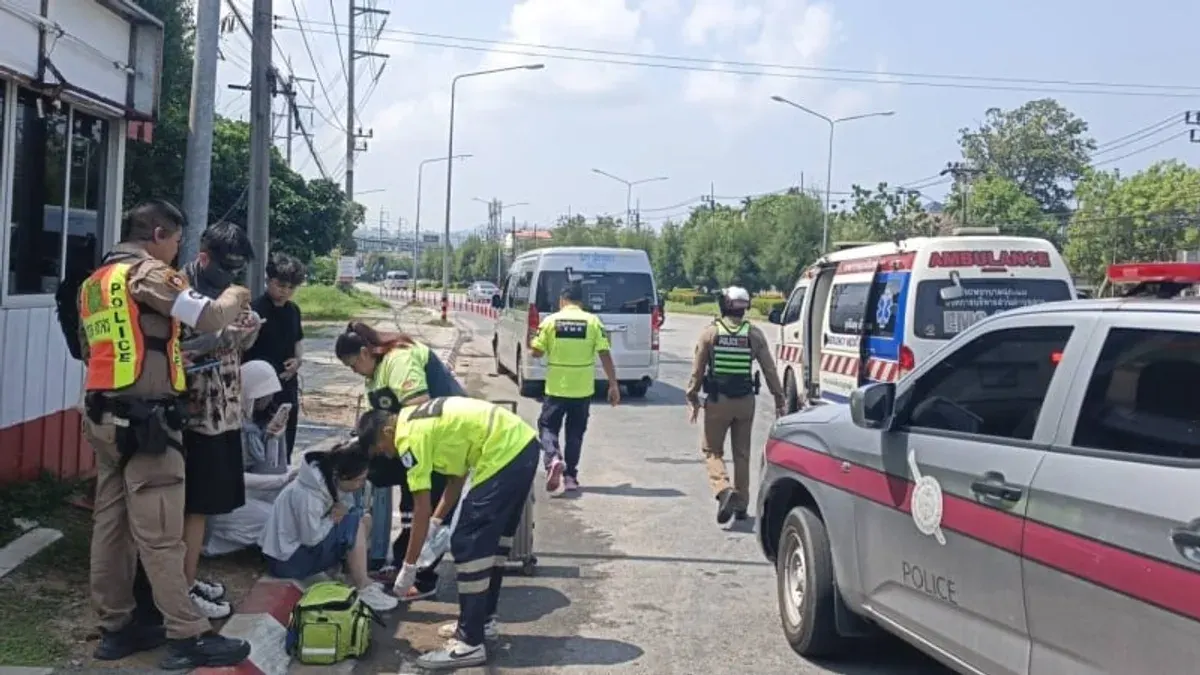 Chinese Tourist Injured in Van Collision Near Phuket Airport