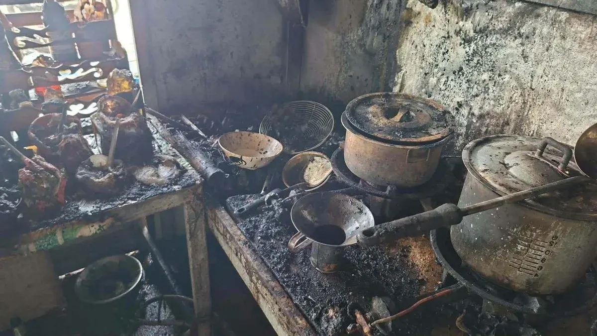 Cooking Accident Sparks House Fire in Phuket