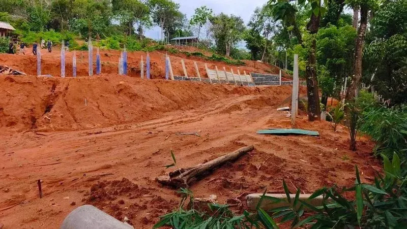 Phuket Orders Demolition Of Illegal Structures On Public Land