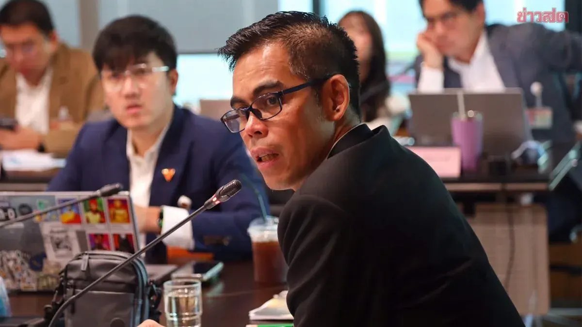 Lawmaker Opposes HIMARS Purchase, Backs Thai-Made D11A Rocket
