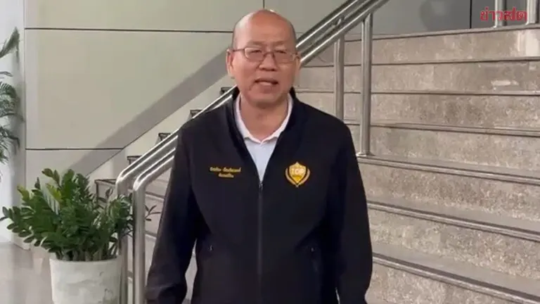 Anti-Corruption Officials Bring "Ajchariya" to Prosecutor on Charges of Defamation and False Reports Against "Prosecutor Dao" in Melon Case Benefiting Boat Suspects