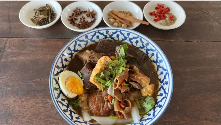 Surat Thani Restaurant Serves Medicinal Pork Leg Noodles