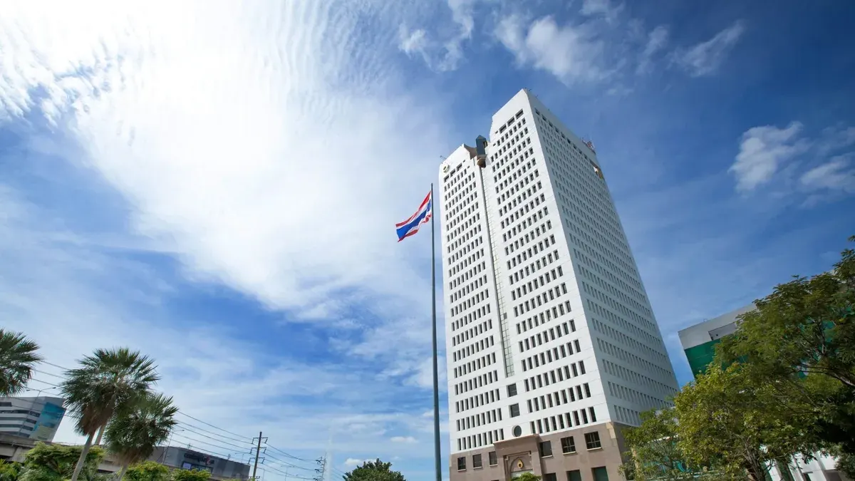 PTT Opens Applications for New CEO Position