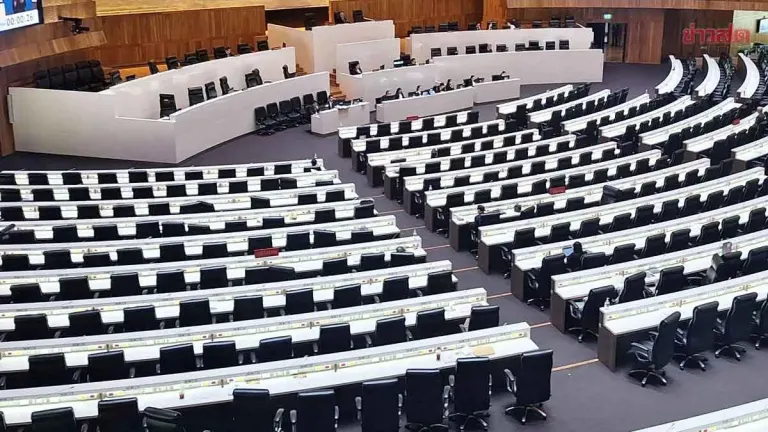 Parliament Approves Immigration Law Amendments Despite Opposition Concerns