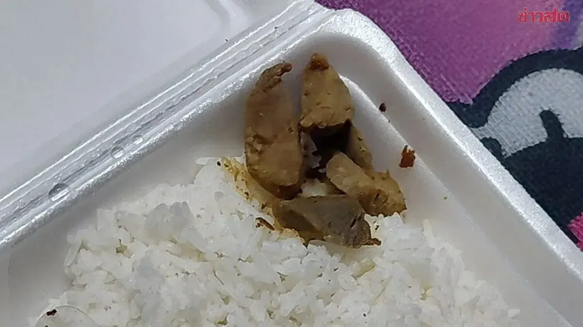 Flood Victims Shocked by Pork in Donated Lunch Boxes