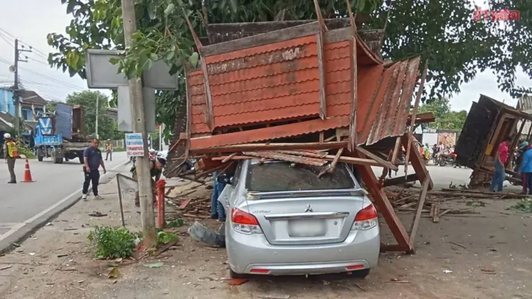 Car Crashes Into Temple Shelter, Kills Elderly Woman