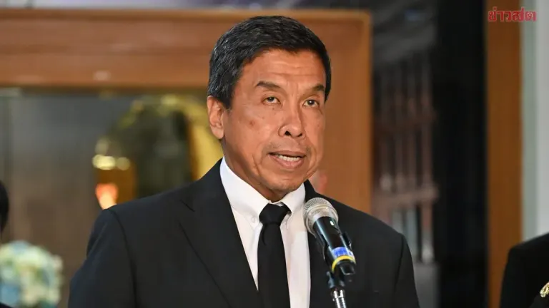 Bangkok Governor Orders Officials Out Over Corruption Probe