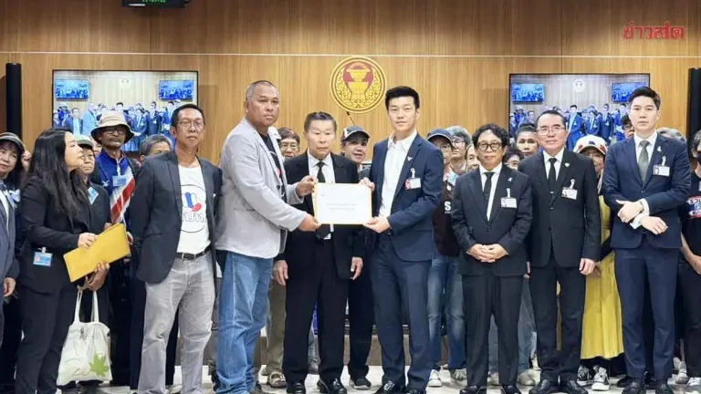Civil Society Groups to File Complaint with Anti-Corruption Commission Over Handling of Sak Siam Case