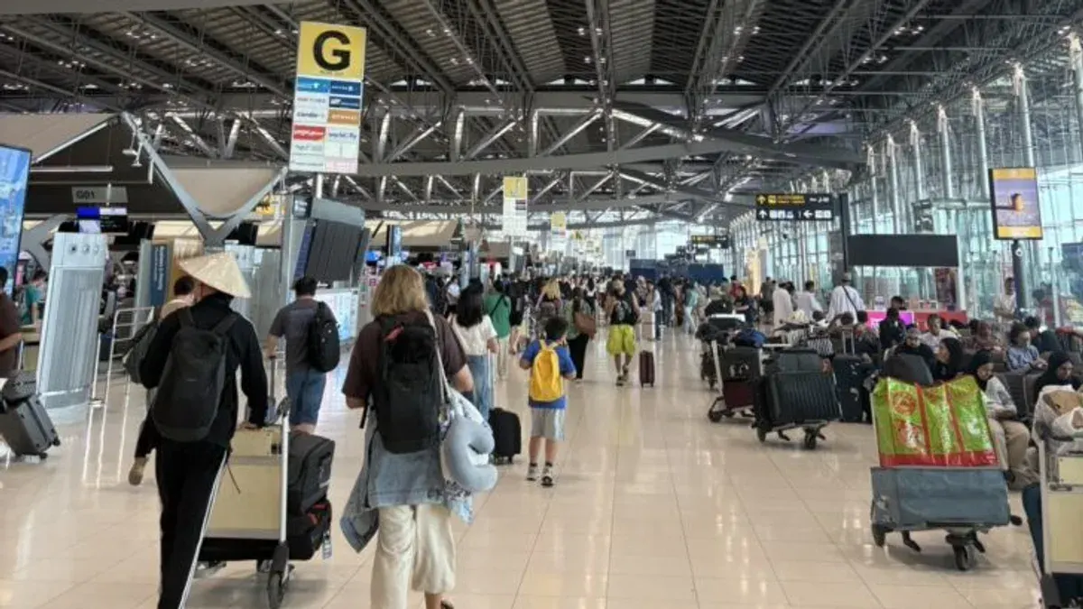 Suvarnabhumi Defends Airport Food Prices With Budget Options