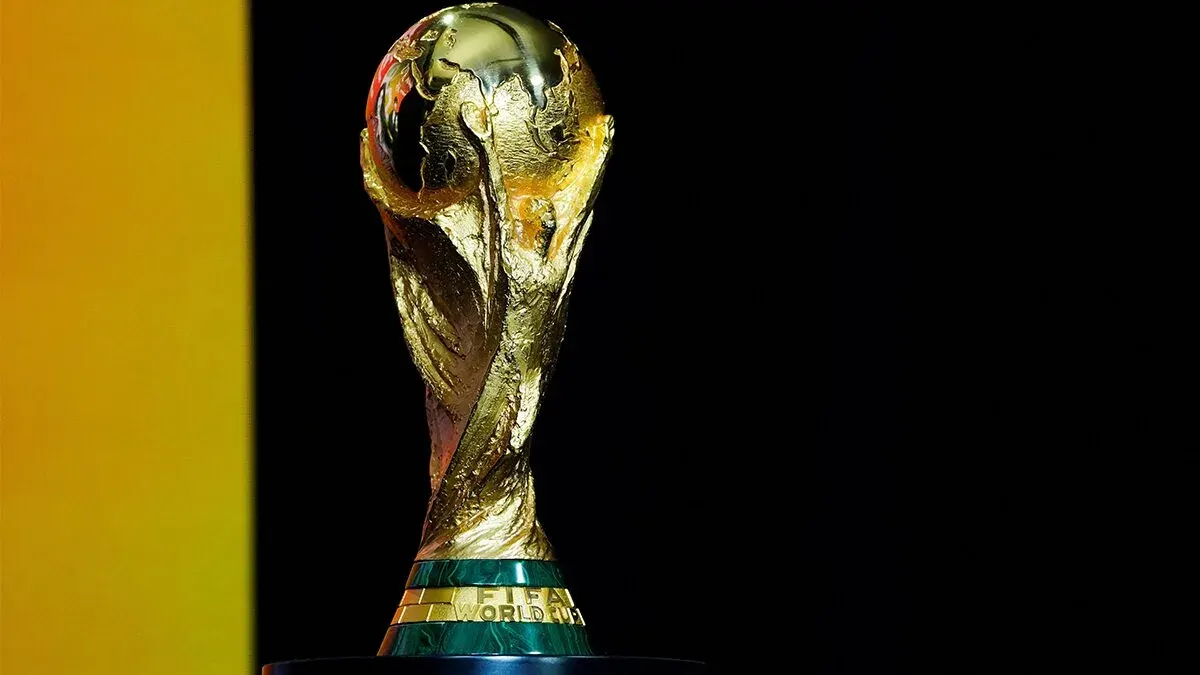 Patrice Evra Tells England Fans to Stop Singing 'It's Coming Home' If They Want to Win the World Cup