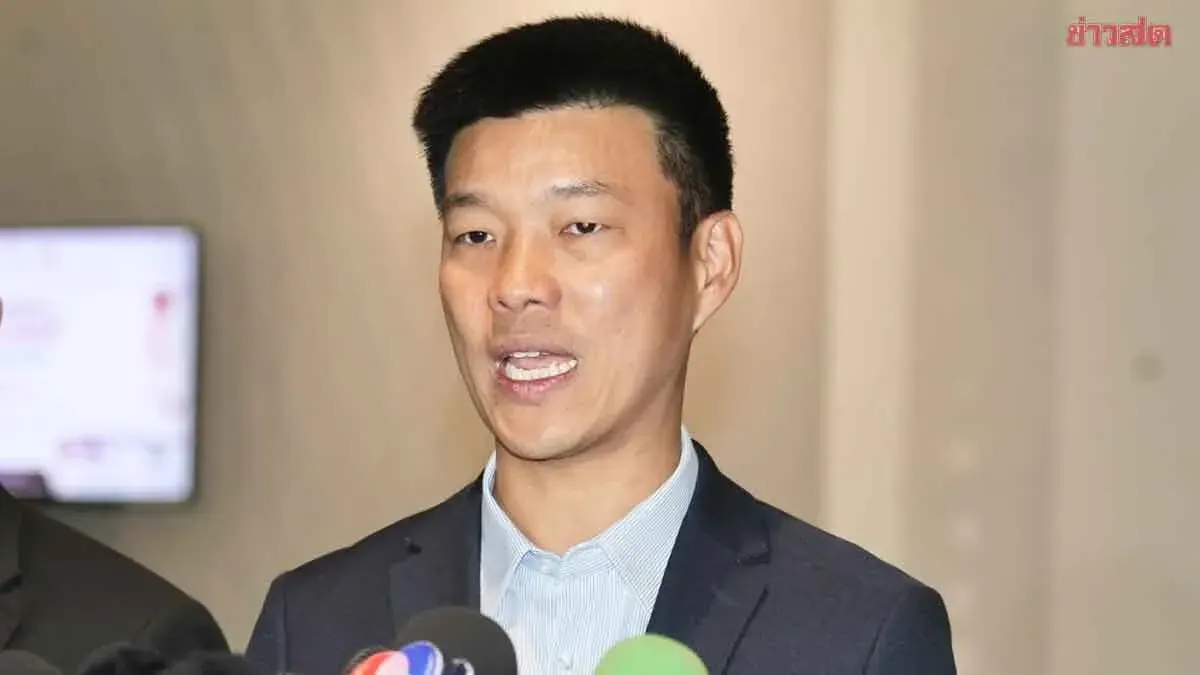Opposition Leader Pushes Gun Control Law Amid School Threats