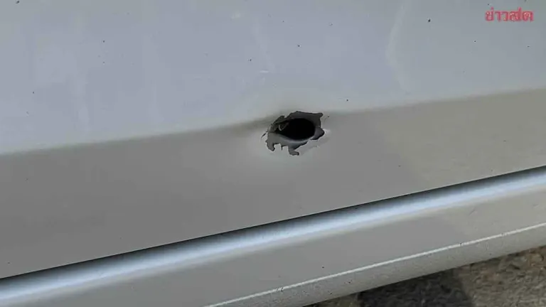 Man Shoots At Car Over Stare In Chonburi