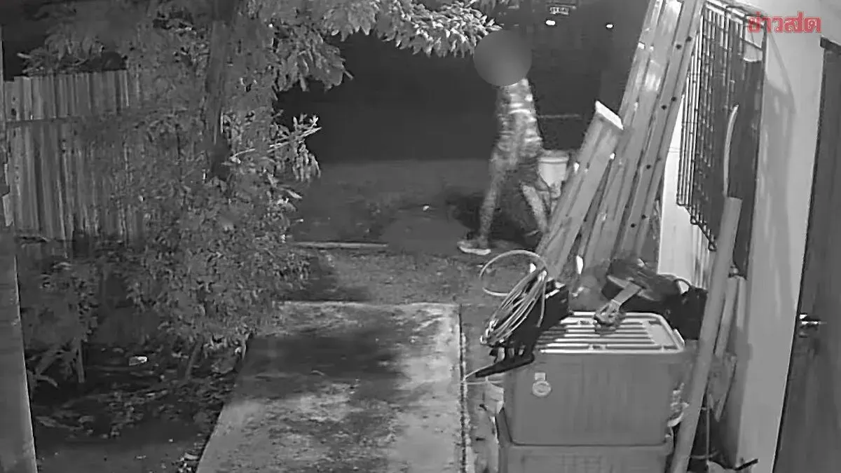 Woman Runner Stalked to Home by Indecent Exposer