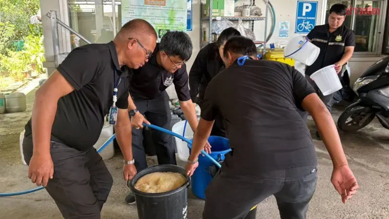 Environment Minister Speeds EM Water Production for Flood Areas