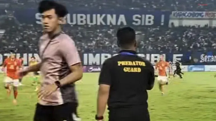 Persib Bandung Fined Over 6.4 Million Baht After Fan Violence Costs Them AFC Cup Spot Against Rayong