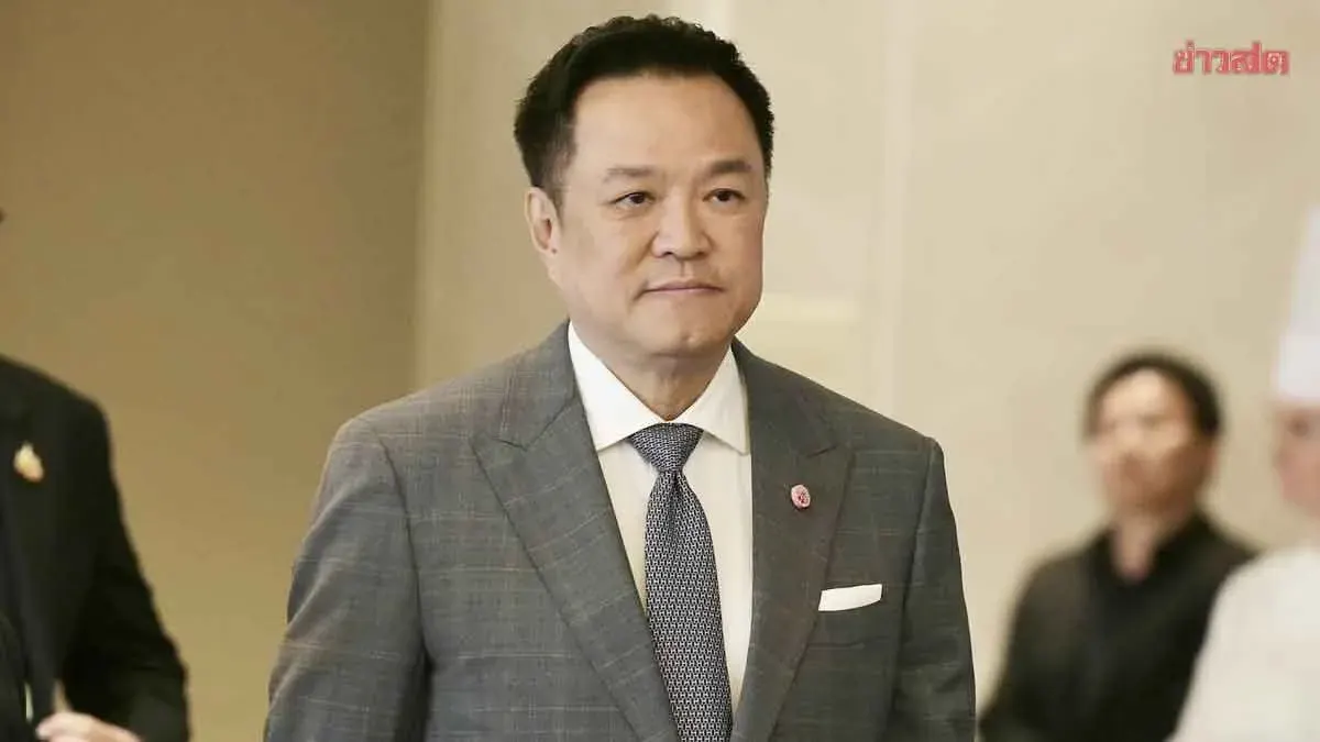 Thai PM Anuthins Touts Stability to Australian Business Leaders