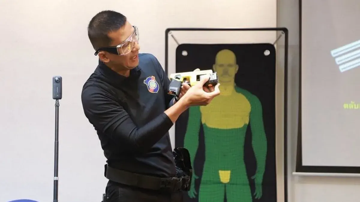 Tourist Police Deploy Tasers and Drones for Safety