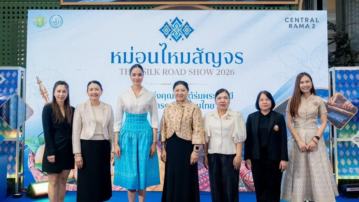 Department of Sericulture Launches Mobile Thai Silk Fair in Bangkok