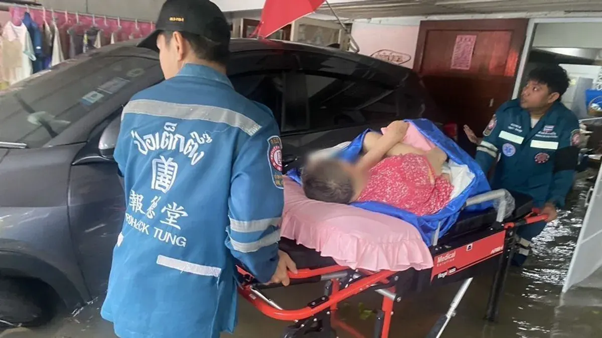 Po Teck Tung Foundation Deploys Rescue Teams for Bangkok Floods