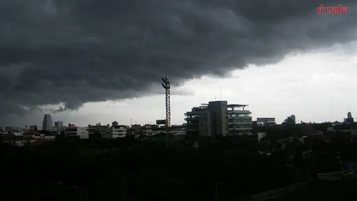 Weather Agency Issues Heavy Rain Alert for 39 Thai Provinces