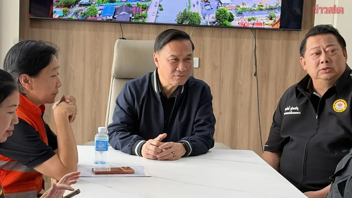 Deputy PM Explains Delay in Pathum Thani Flood Disaster Declaration