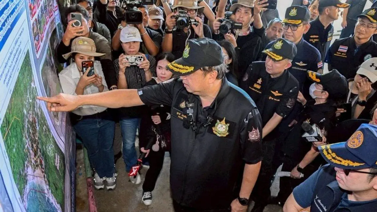 Minister Vows to Push Forward on Nui Beach Resort Demolition