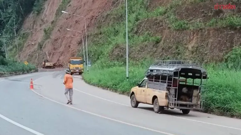 Woman Dies After Jumping From Bus on Mountain Road