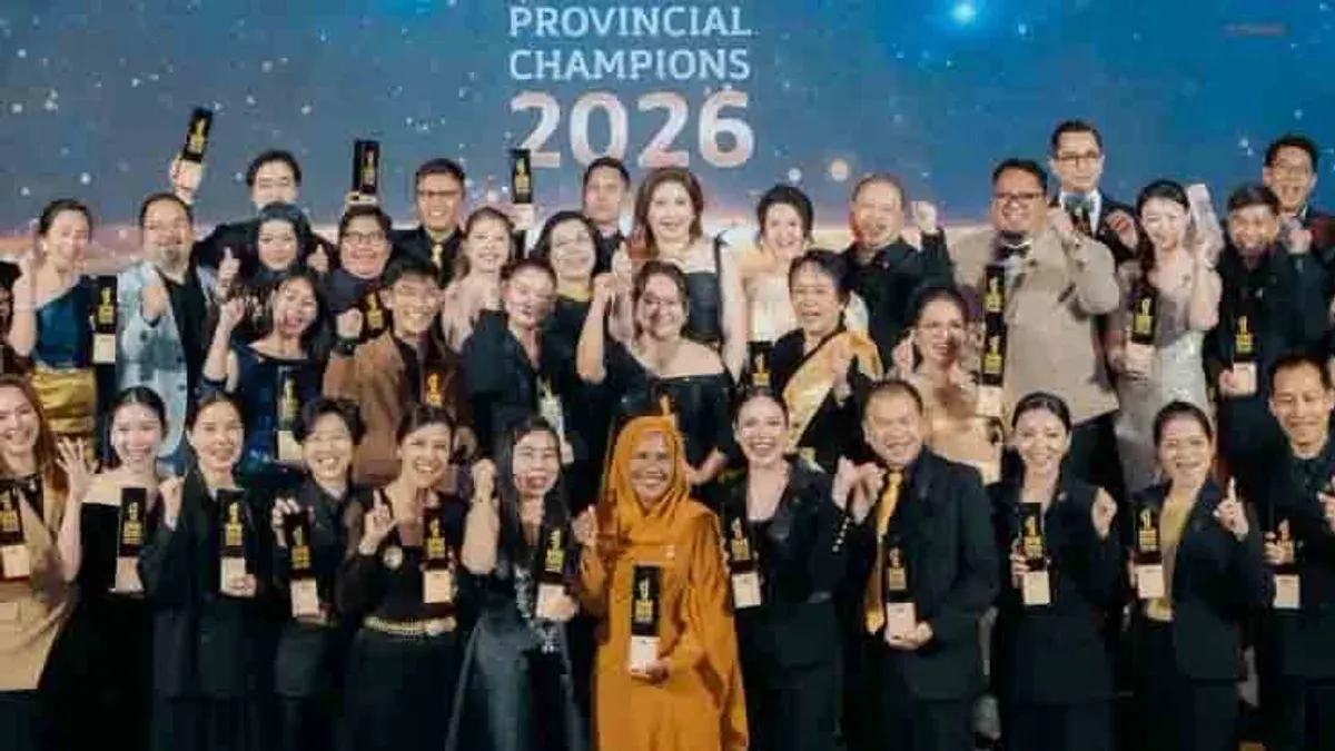 PM Honors Fourth SME Provincial Champions Awards Winners