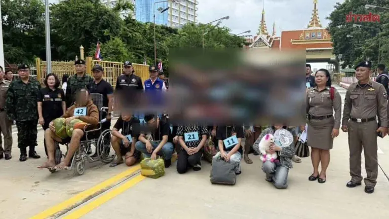 Thailand Receives 44 Pardoned Citizens From Cambodia