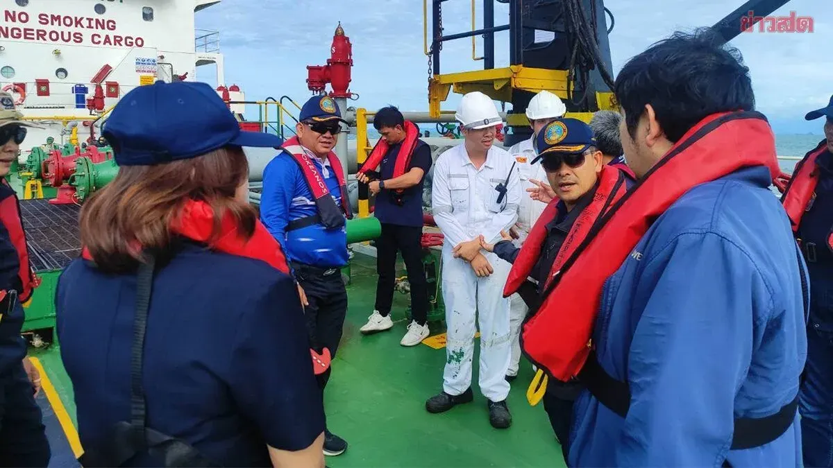 Authorities Inspect Fuel Tanker Ship in Surat Thani Waters