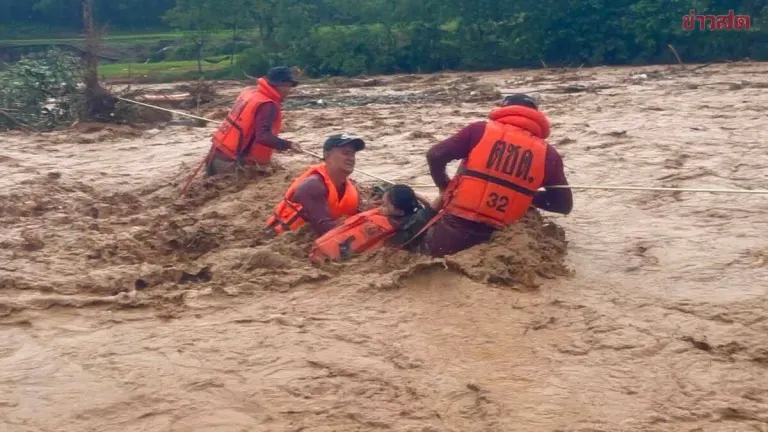 Two Dead as Nan Province Floods Worsen