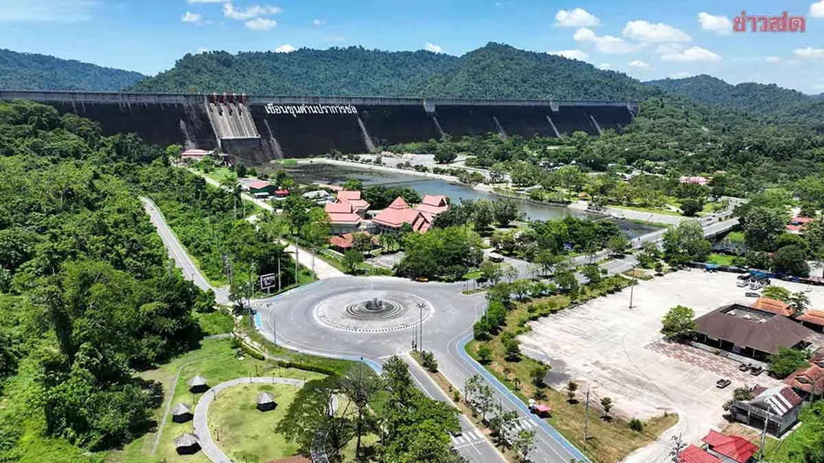 Nakhon Nayok Opens Elephant Fountain Roundabout Landmark