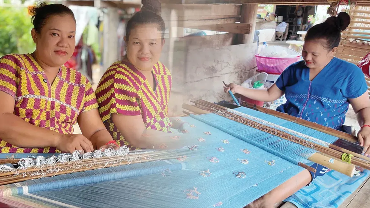 Three Generations Keep Karen Weaving Alive in Chiang Mai