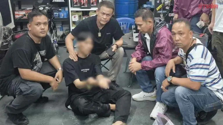 Police Catch Gold Shop Robber Within Two Hours