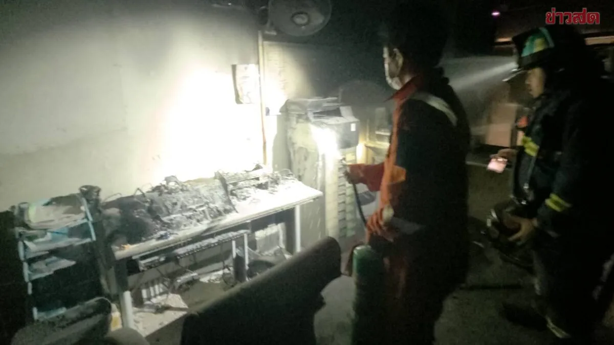 Chaos at Prominent Ayutthaya Hospital as Fire Breaks Out in Lab, Patients and Visitors Evacuated