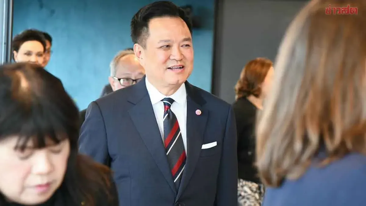 PM Anutin Deflects Coalition Talk, Citing US Trip