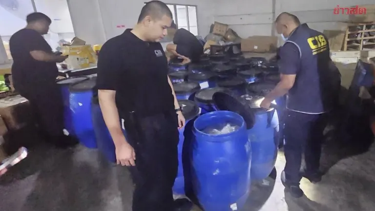 Police Raid Chinese Warehouse, Seize 5 Tons Smuggled Pork Intestines