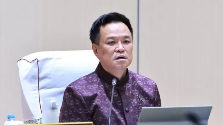 PM Apologizes for Floods, Pledges Faster Drainage and Aid
