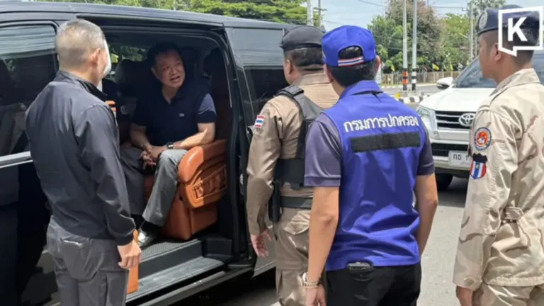 Thai PM Stopped at Checkpoint During Gun and Drug Crackdown