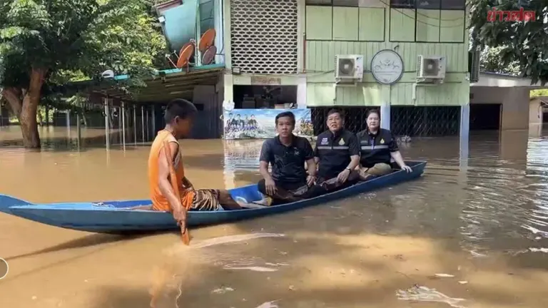 Chao Phraya Dam Release Floods Chai Nat School Overnight