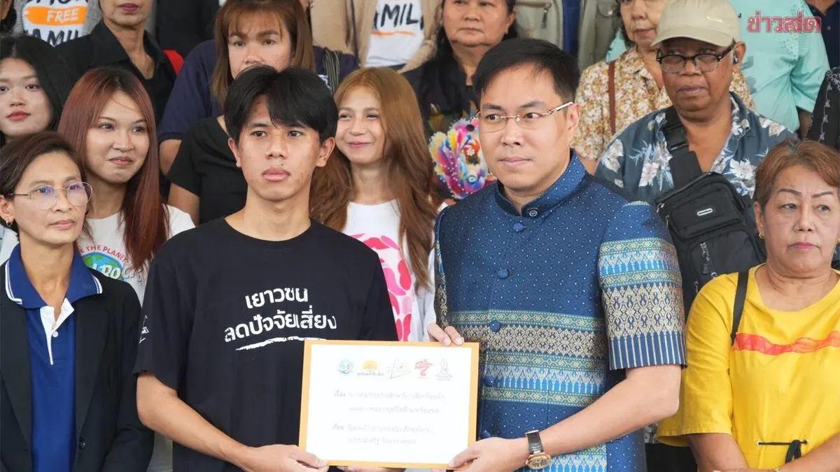 Education Minister Akkhranon Rejects E-Cigarettes in Schools as Thai Youth Vaping Surges