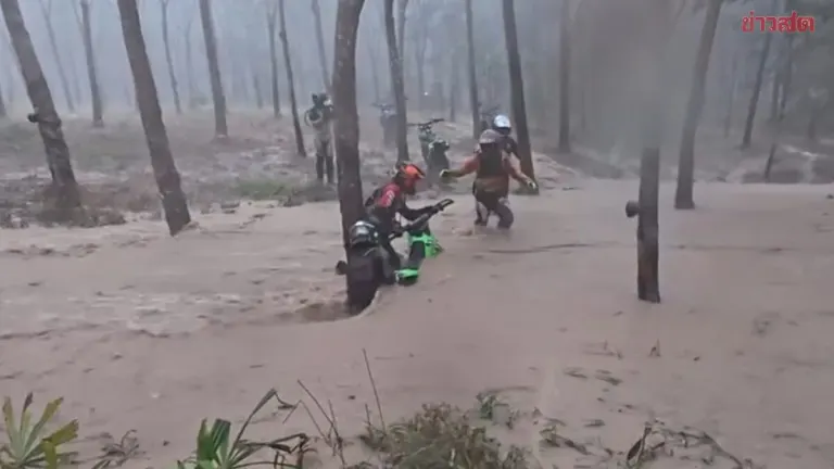 Enduro Rider Nearly Swept Away in Sudden Flood